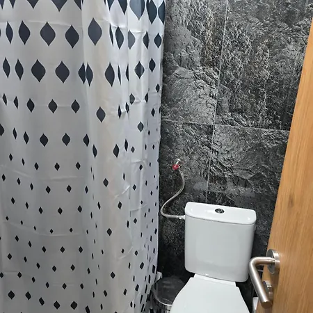Sumska Kuca 2 & 3 *