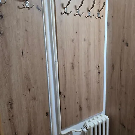 Sumska Kuca 2 & 3 Apartment Kopaonik